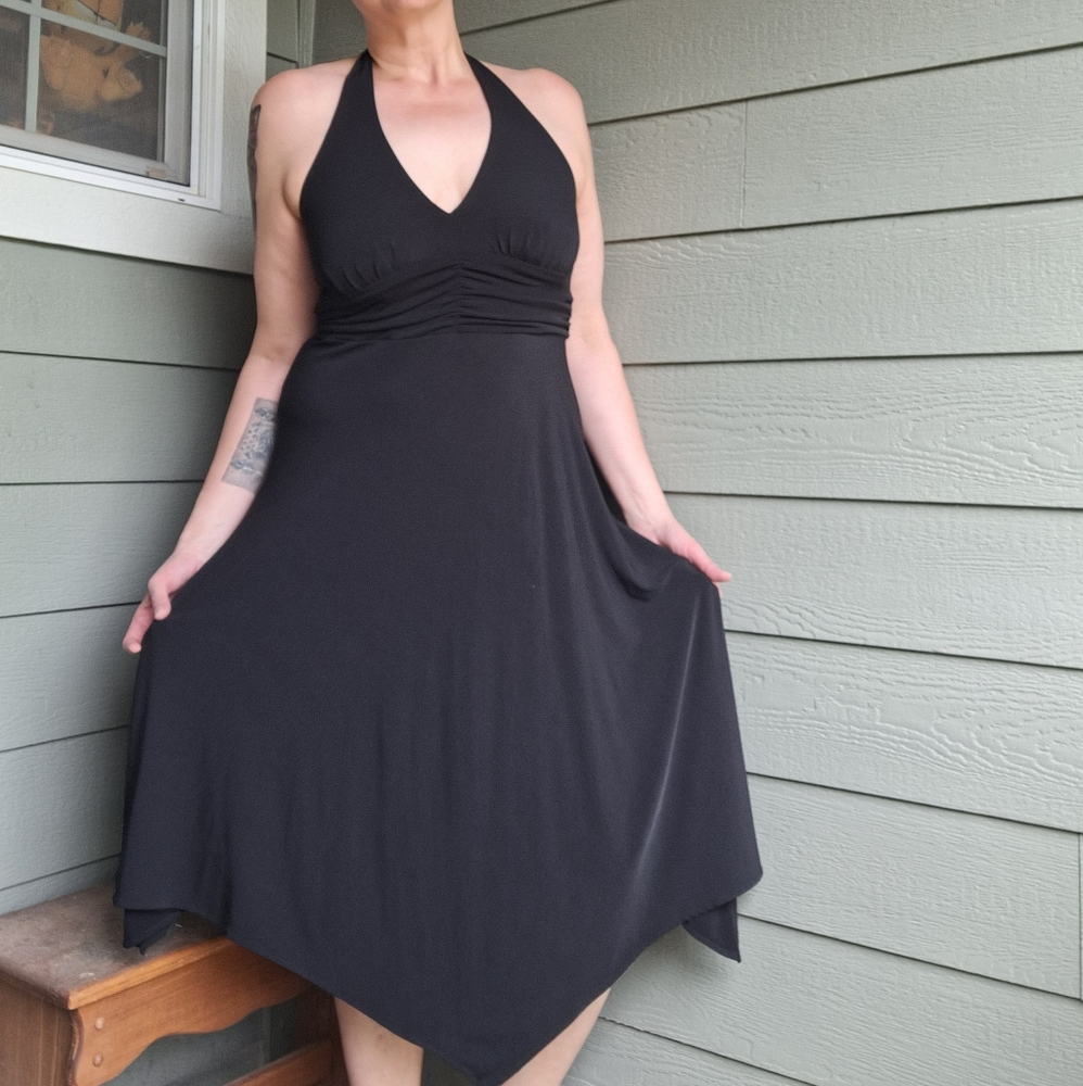 Vintage 90s Y2k Black Halter Dress with Asymmetrical Hem Plus Size 18W Whimsical - Picture 3 of 9